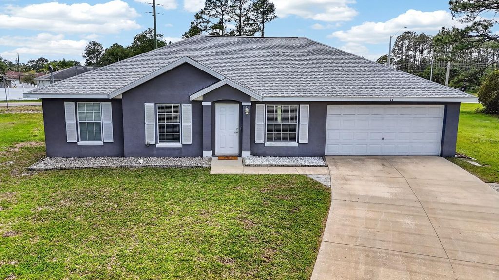Image 24 of property listing at 14 RANDOM PLACE, Palm Coast, FL 32164