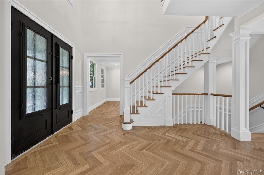 15 Glen Road, Garden City, NY 11530 — photo 3