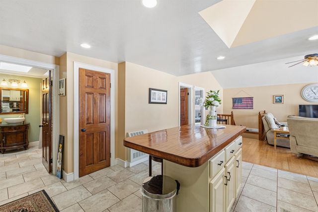 4012 VT Route 114, Canaan, VT 05903