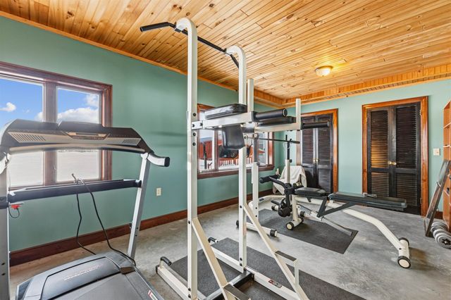 4012 VT Route 114, Canaan, VT 05903