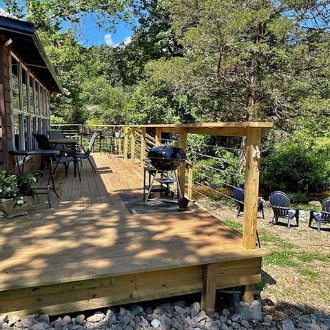 27 Miramichee Circle, Hardy, AR 72542