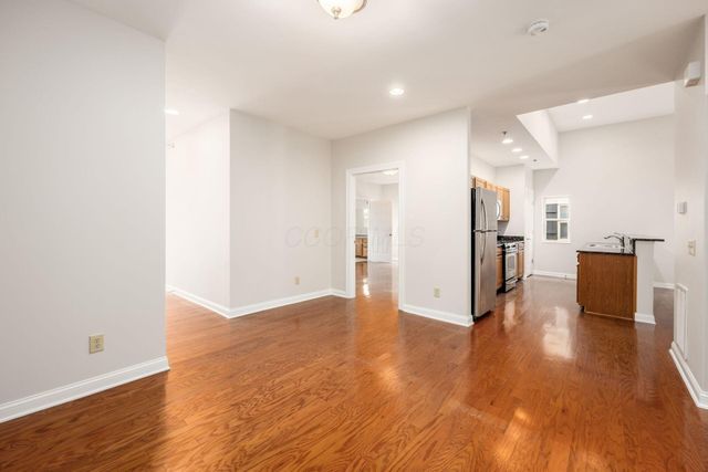 1784 Ridgecliff Road, Upper Arlington, OH 43221