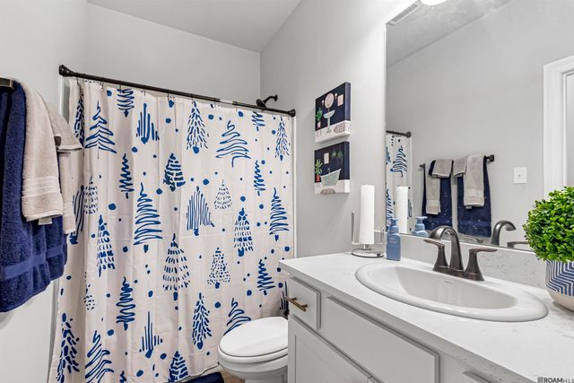 2240 Meadow Oak Dr, St Gabriel, LA 70776