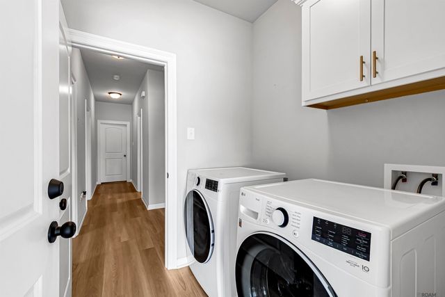 2240 Meadow Oak Dr, St Gabriel, LA 70776