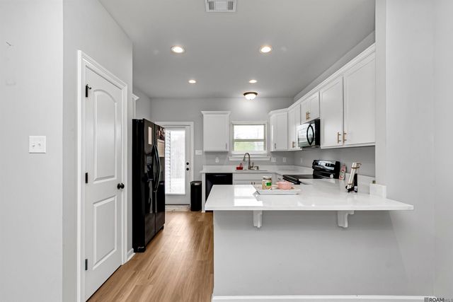 2240 Meadow Oak Dr, St Gabriel, LA 70776