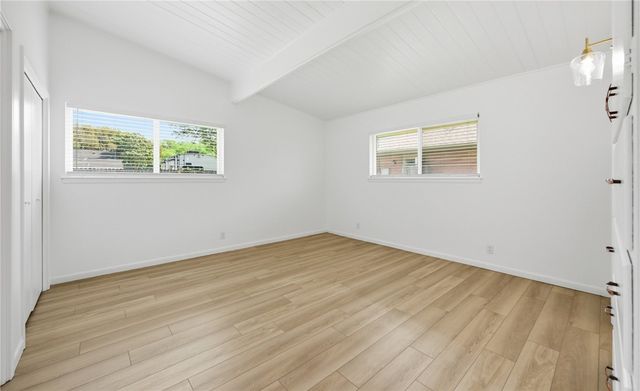 124 E Janin Circ, Portland, TX 78374