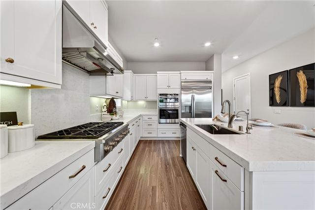 664 Athos, Lake Forest, CA 92630