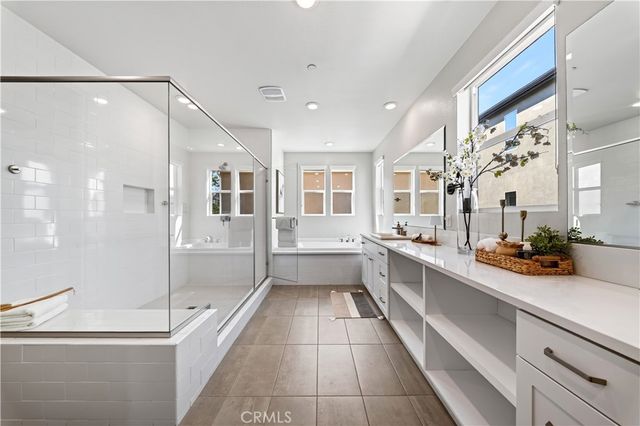 664 Athos, Lake Forest, CA 92630