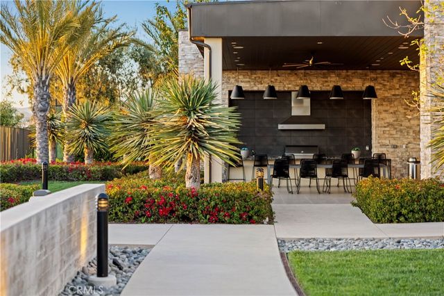 664 Athos, Lake Forest, CA 92630