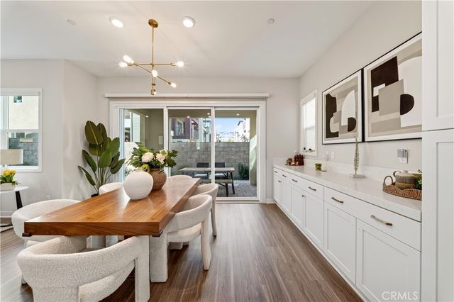 664 Athos, Lake Forest, CA 92630