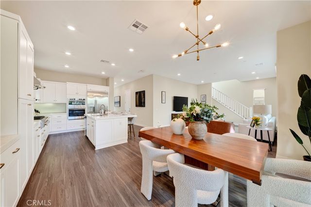 664 Athos, Lake Forest, CA 92630
