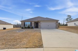 537 CAMDEN LOOP, Calera, AL 35040