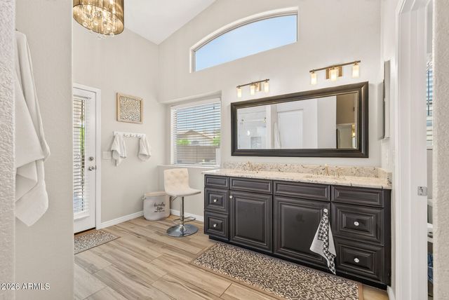 6491 W WAHALLA Lane, Glendale, AZ 85308