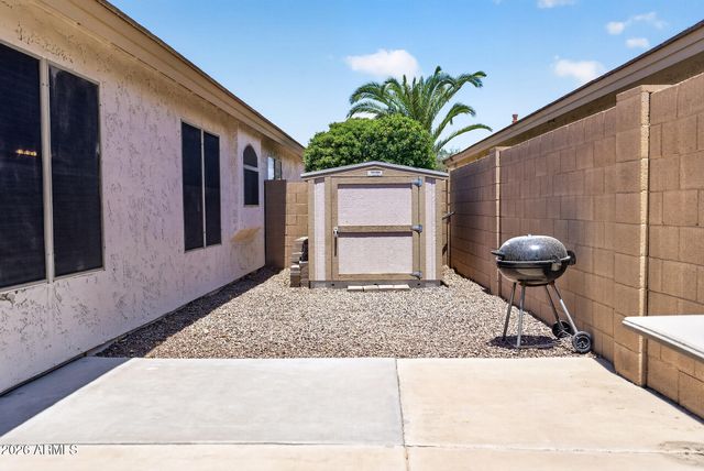 6491 W WAHALLA Lane, Glendale, AZ 85308