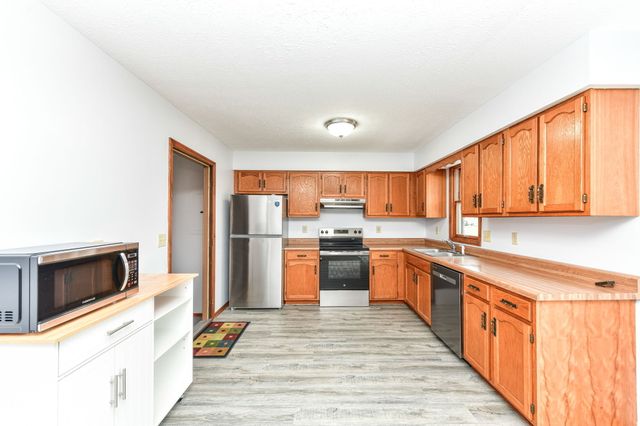 382 Pinedale Drive, Avon, IN 46123