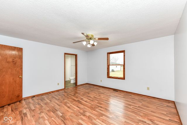 382 Pinedale Drive, Avon, IN 46123