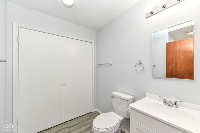 382 Pinedale Drive, Avon, IN 46123