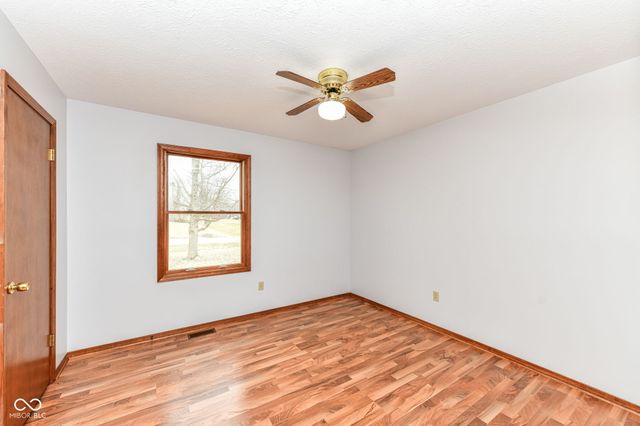 382 Pinedale Drive, Avon, IN 46123