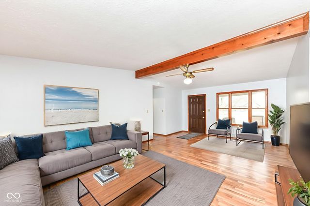 382 Pinedale Drive, Avon, IN 46123