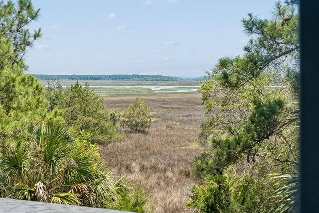 717 Bounty Square Drive, Charleston, SC 29492