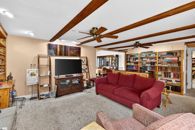 2471 Holly Springs Road, Inman, SC 29349