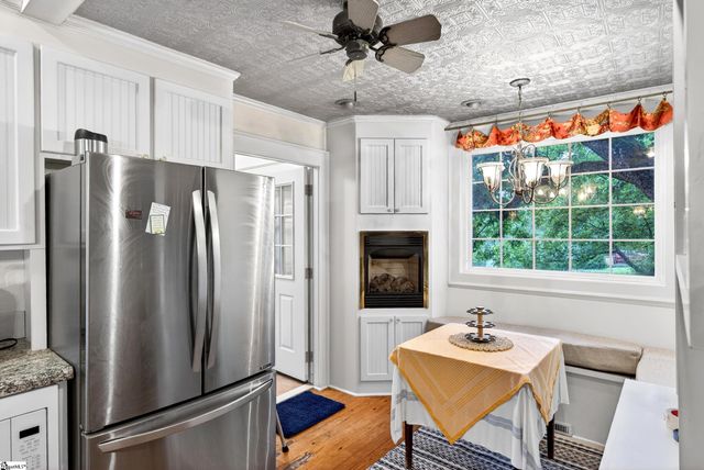 2471 Holly Springs Road, Inman, SC 29349