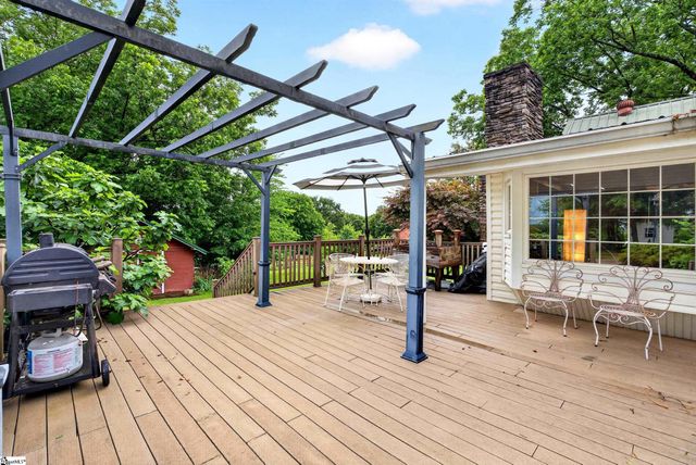 2471 Holly Springs Road, Inman, SC 29349