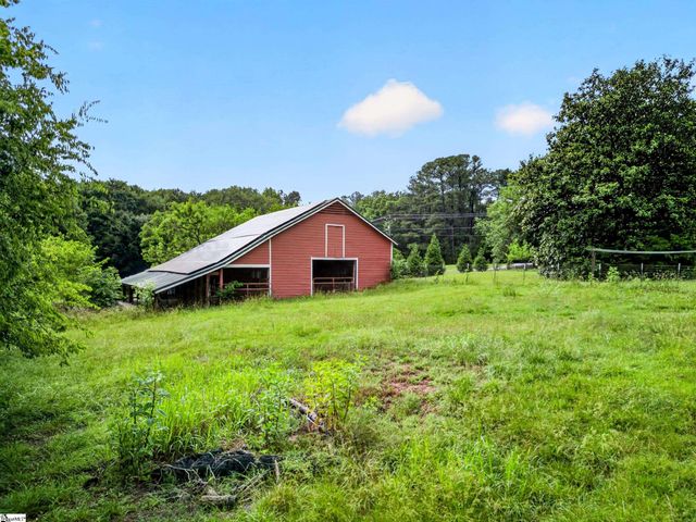 2471 Holly Springs Road, Inman, SC 29349
