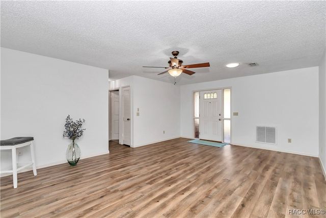 529 Hiawatha Avenue, Inverness, FL 34452