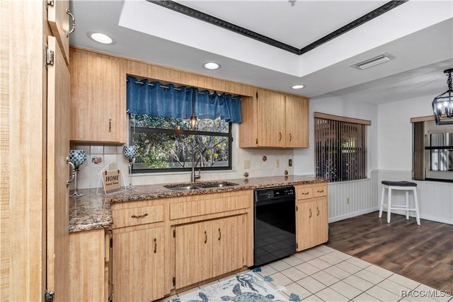 529 Hiawatha Avenue, Inverness, FL 34452