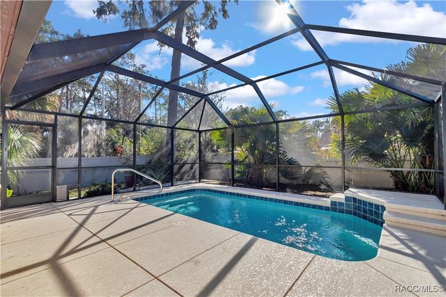 529 Hiawatha Avenue, Inverness, FL 34452