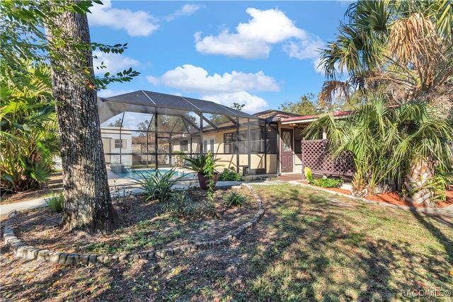 529 Hiawatha Avenue, Inverness, FL 34452