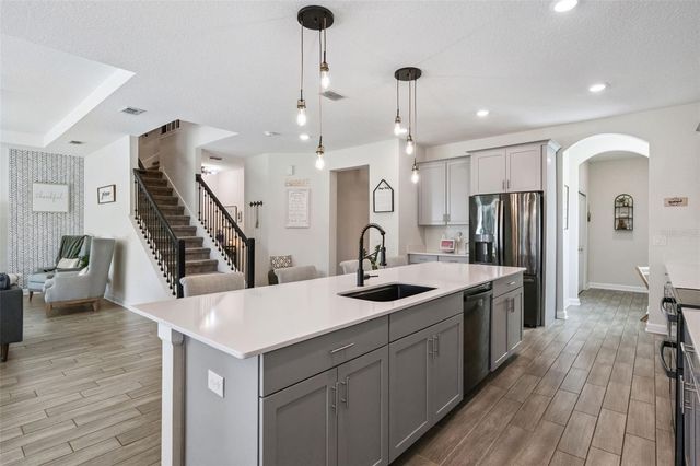 11120 ROBERT FROST DRIVE, Winter Garden, FL 34787