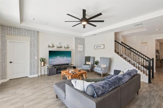 11120 ROBERT FROST DRIVE, Winter Garden, FL 34787