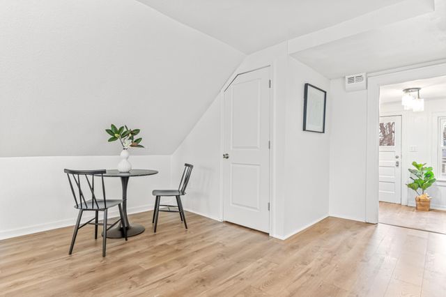 4323 Wentworth Avenue, Minneapolis, MN 55409