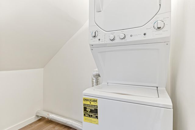 4323 Wentworth Avenue, Minneapolis, MN 55409