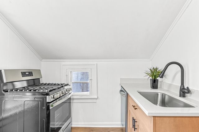 4323 Wentworth Avenue, Minneapolis, MN 55409