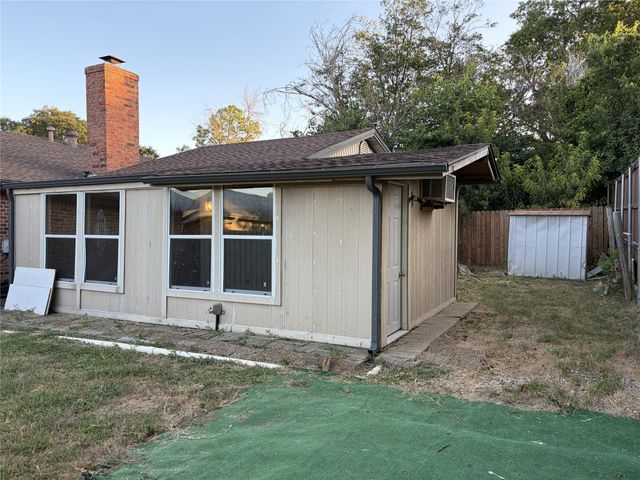 3002 Barrington Place, Arlington, TX 76014