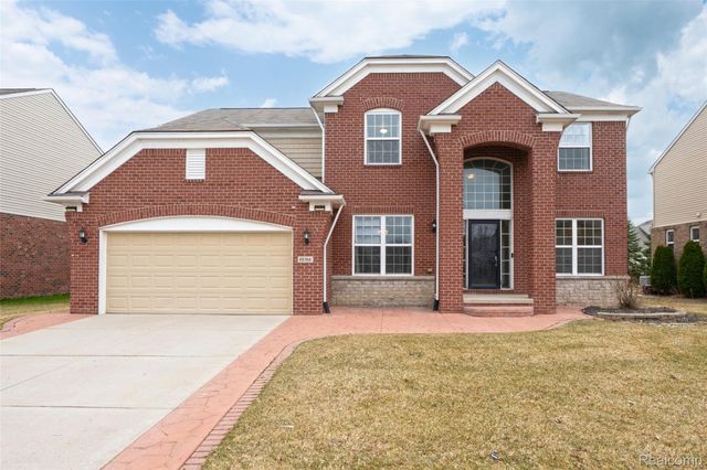 49184 Gracechurch Road, Macomb Township, MI 48044