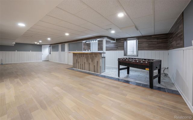 49184 Gracechurch Road, Macomb Township, MI 48044