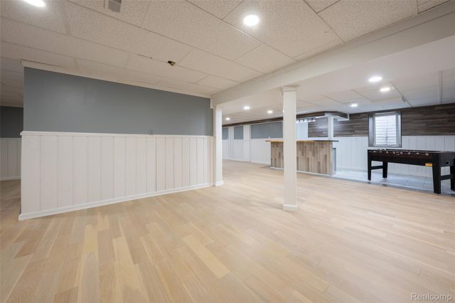 49184 Gracechurch Road, Macomb Township, MI 48044