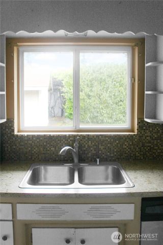 9114 Thomas Court SW, Lakewood, WA 98498