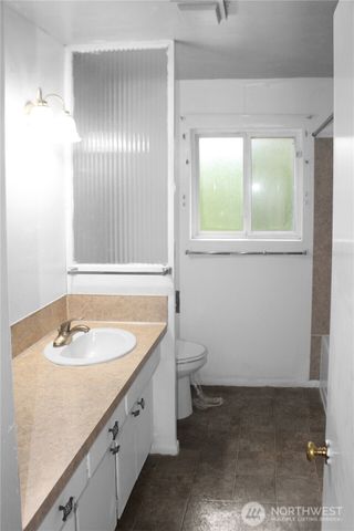 9114 Thomas Court SW, Lakewood, WA 98498