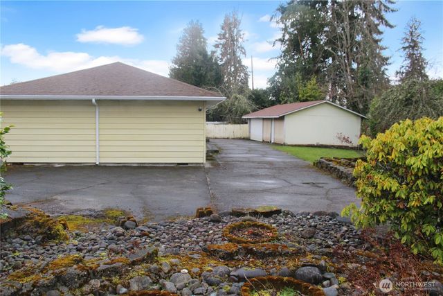 9114 Thomas Court SW, Lakewood, WA 98498