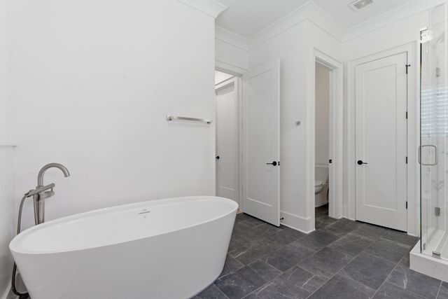 864 Battery Ln, Nashville, TN 37220