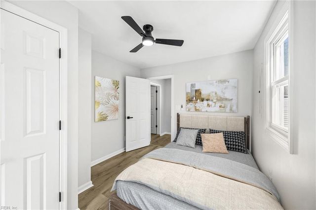 22 Fairview CIR S, Portsmouth, VA 23702