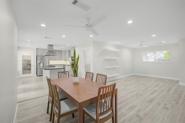 1710 Willowby Drive, Houston, TX 77008
