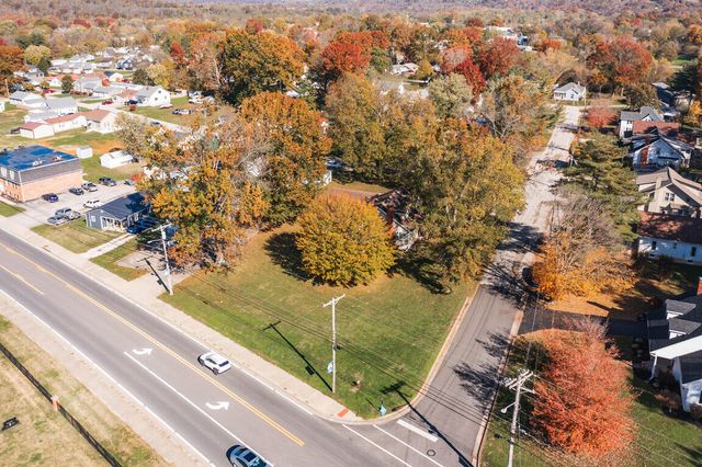 711 Maple Avenue, Falmouth, KY 41040