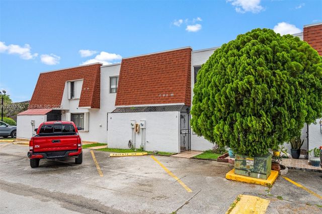 319 NW 109th Avenue 3B, Miami, FL 33172