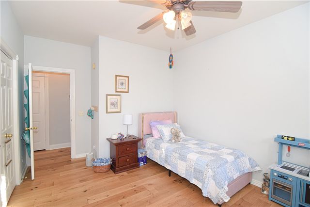 2716 W Centennial Drive, Rogers, AR 72758